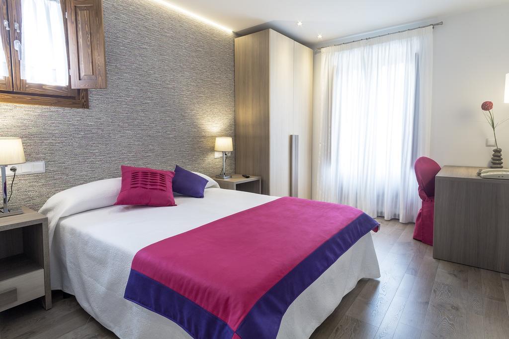 Hotel Rural Aunamendi Ochagavia Room photo