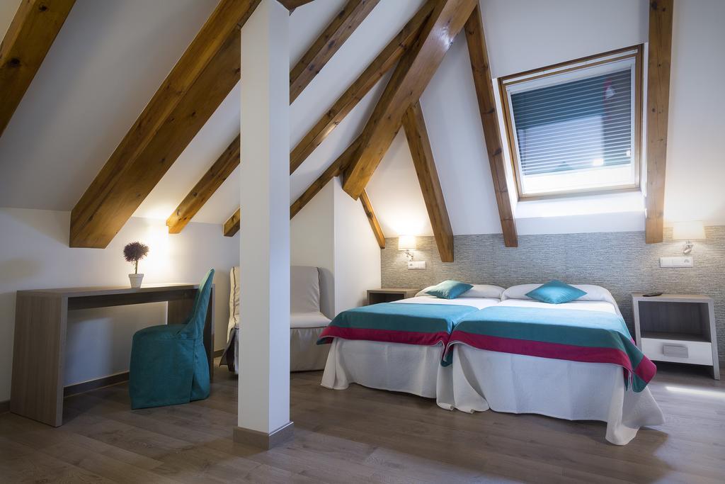 Hotel Rural Aunamendi Ochagavia Room photo