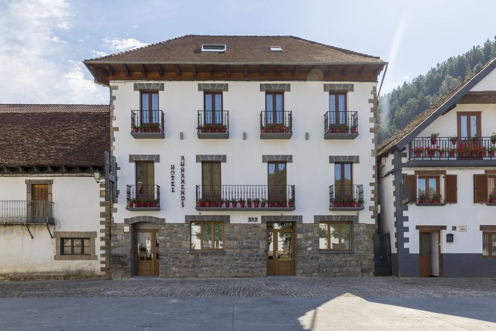 Hotel Rural Aunamendi Ochagavia Exterior photo